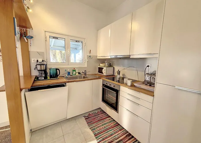 Hydra Bay Seaside With Pool ヴィラ Thermisía