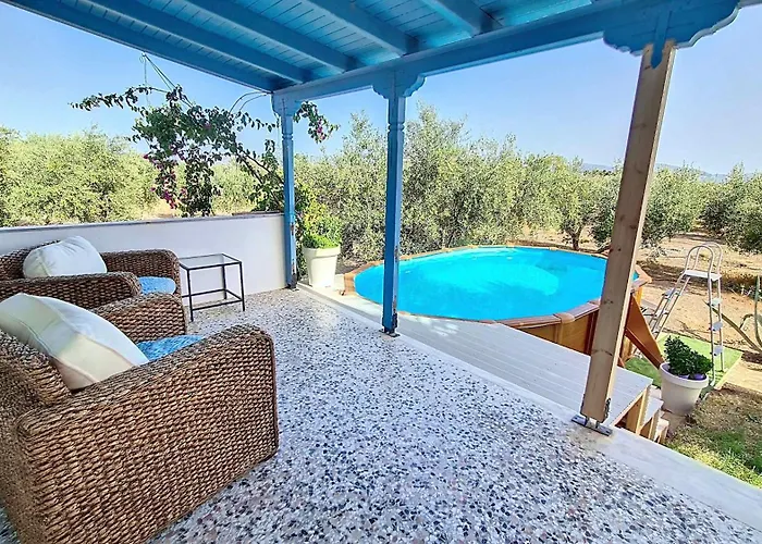 ヴィラ Hydra Bay Seaside With Pool Thermisía