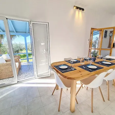 Hydra Bay Seaside With Pool Θερμησία