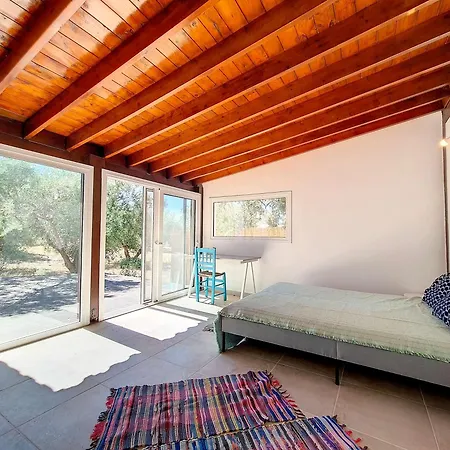 Hydra Bay Seaside With Pool Villa *