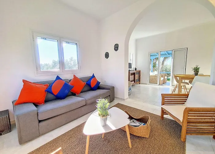 Hydra Bay Seaside With Pool